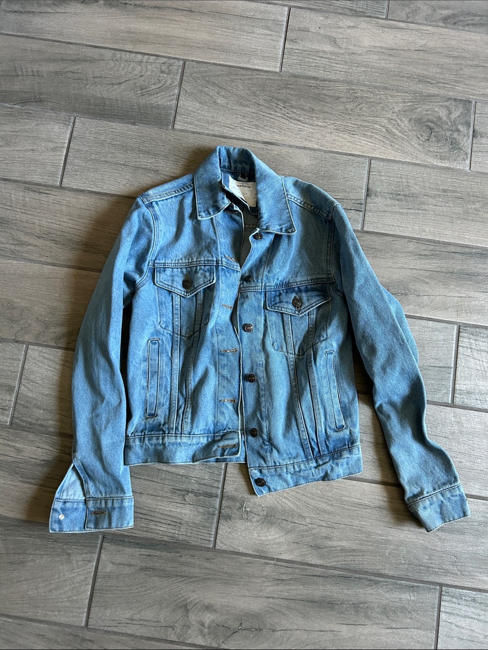 Light Blue Women's Denim Jacket - Classic Trucker Style